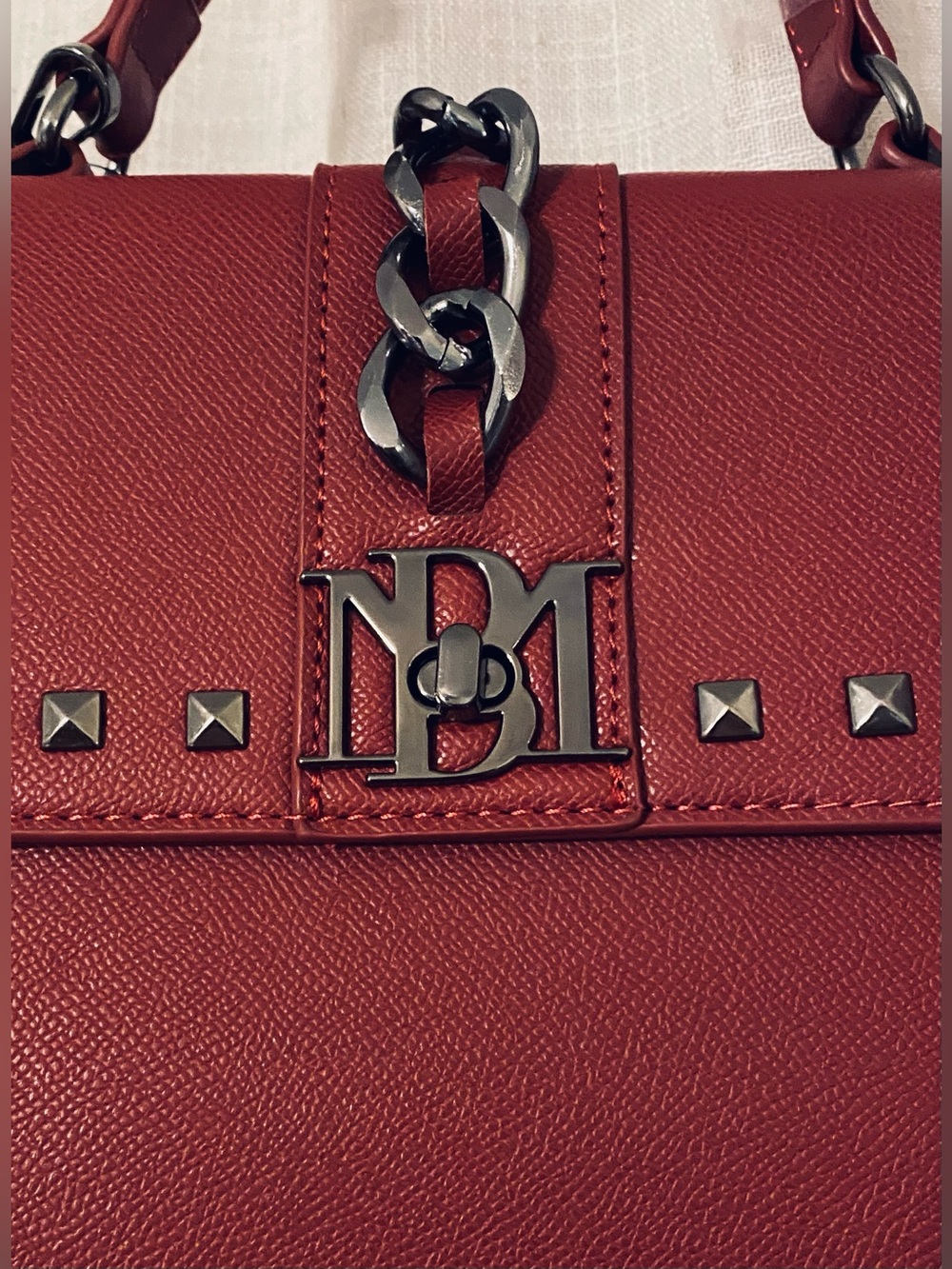 Badgley Mischka Burgundy Satchel - Picture 4 of 4